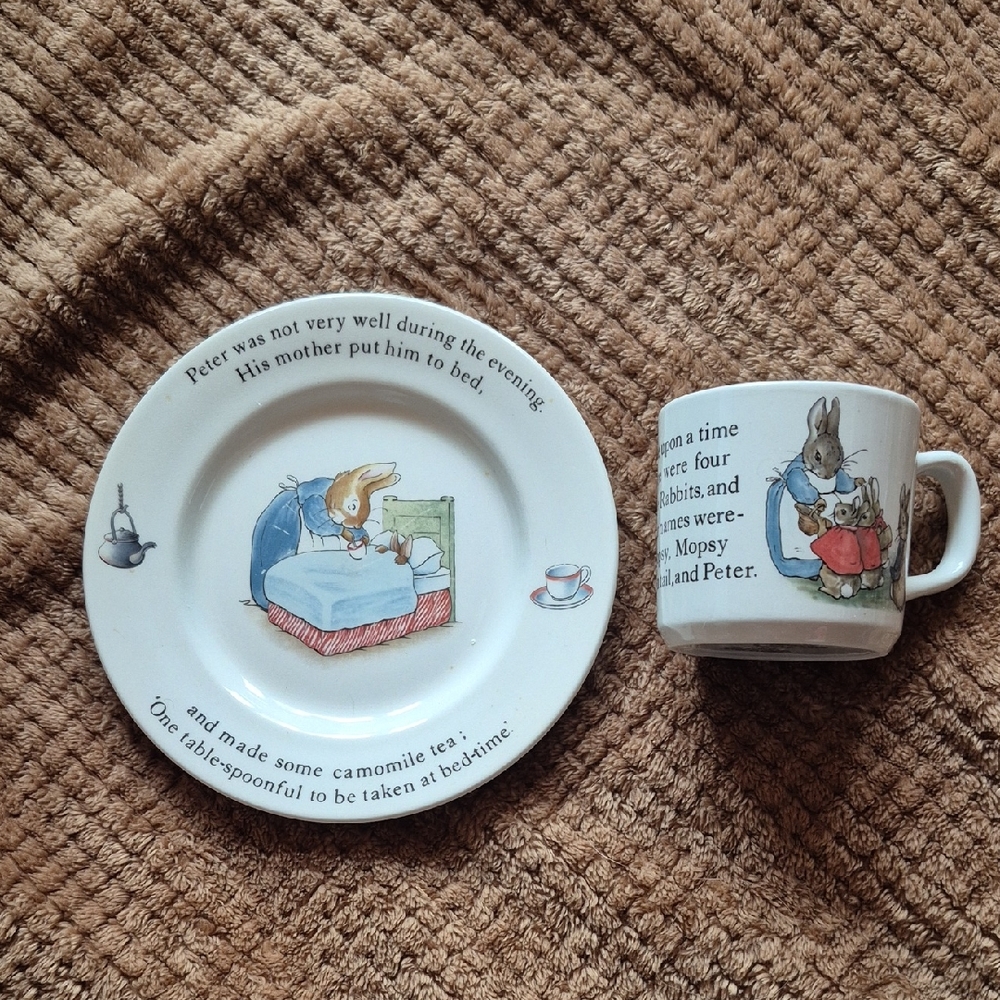 Peter Rabbit Plate and Mug Set From Beatrix Potter collection.